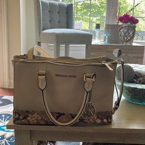 Michael Kors cream bag
